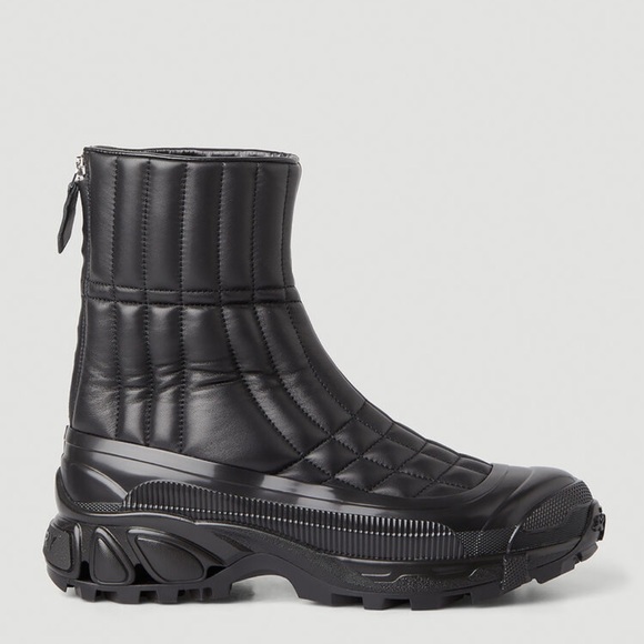 BURBERRY Arthur Quilted Ankle Boots - Picture 4 of 10